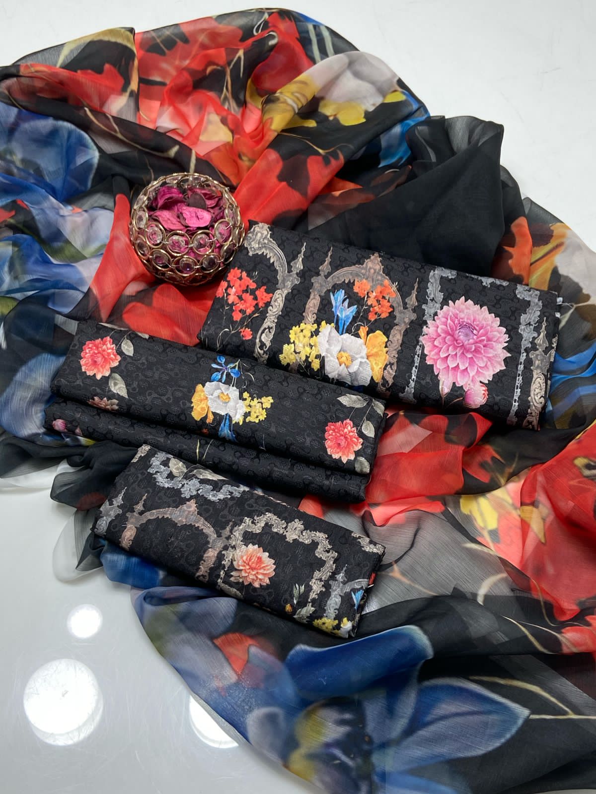 Premium quality swiss jacquard Lawn fabric shirt and shalwar