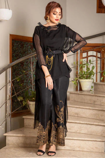Party wear