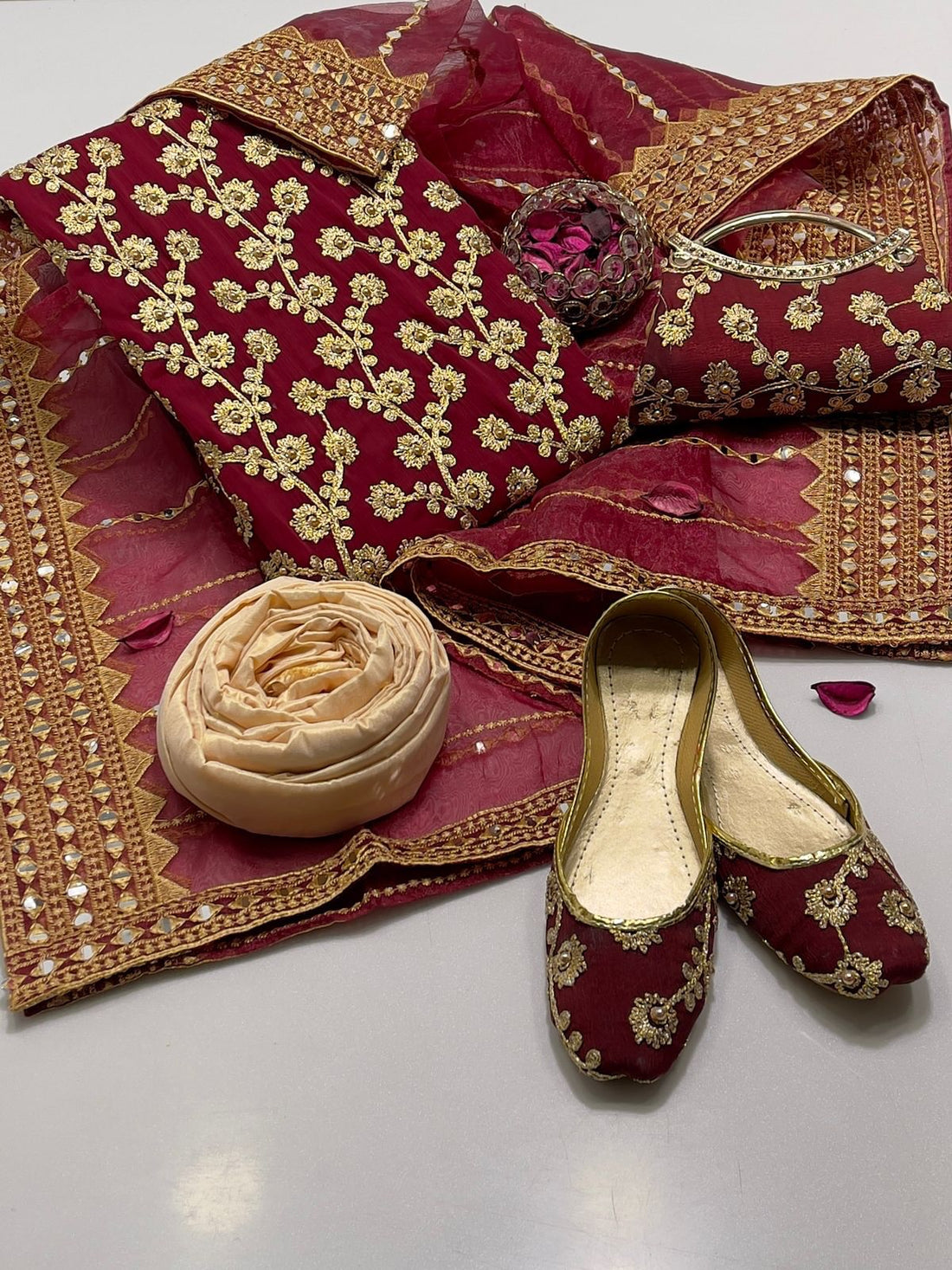 Krinkle chiffon nug jall shirt and 9mm organza duppata with masoori trouser with same clutch and khussa 5pc dress